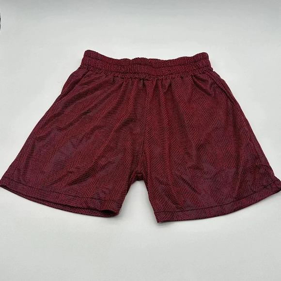 Men’s shorts size Small Activewear Gym Training Red Snake Skin - Picture 1 of 8